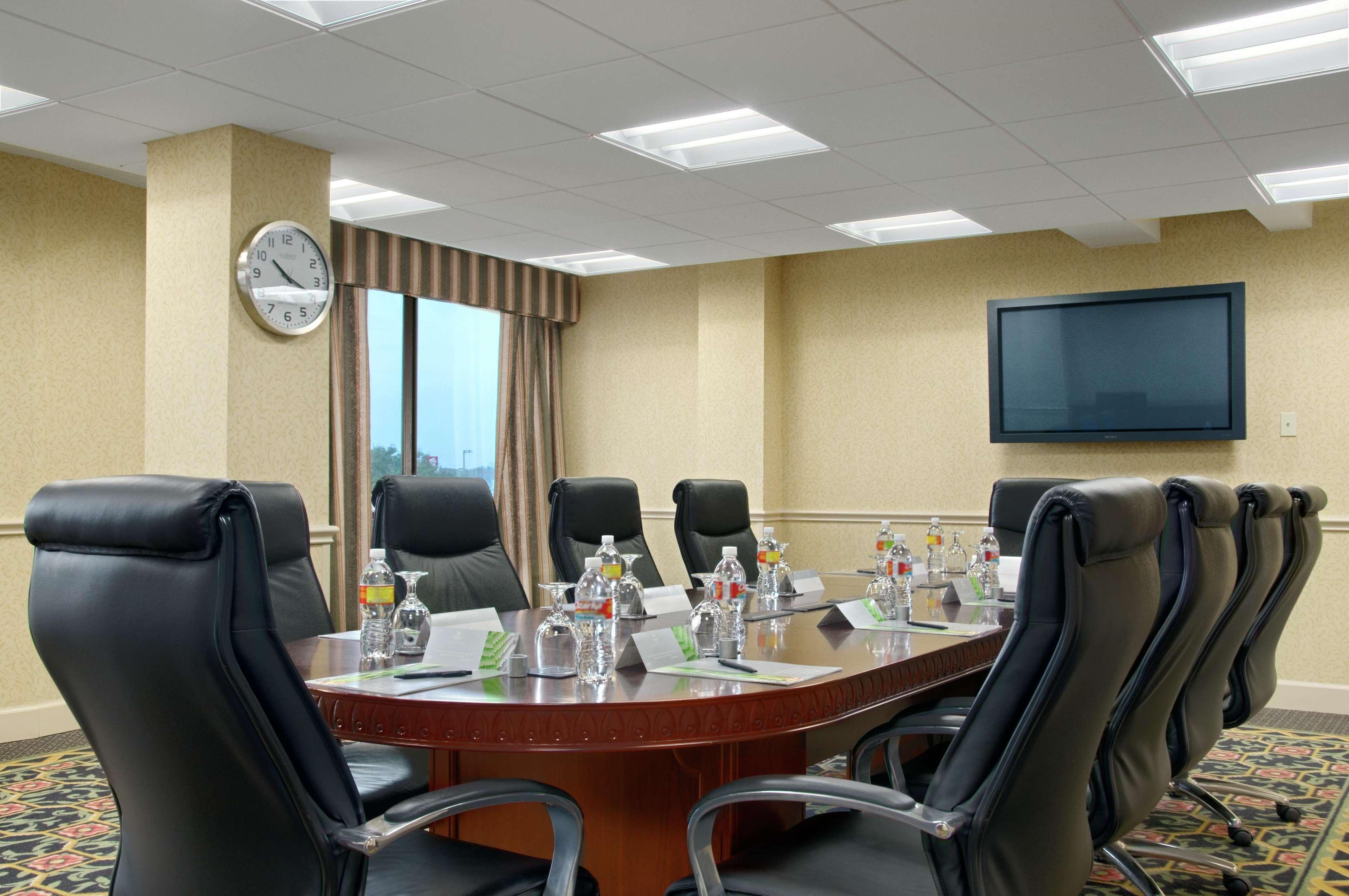 Отель Doubletree By Hilton San Antonio Airport Экстерьер фото