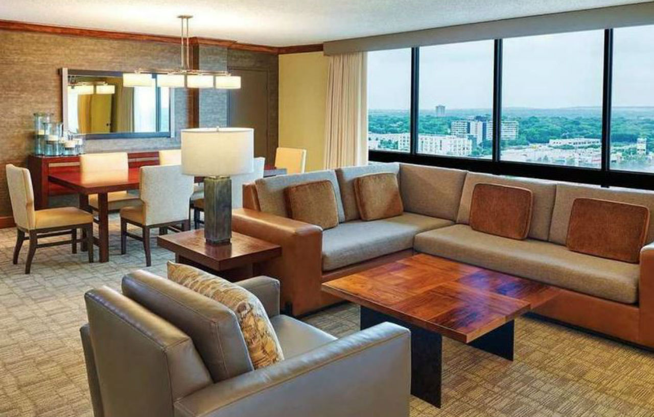 Отель Doubletree By Hilton San Antonio Airport Экстерьер фото